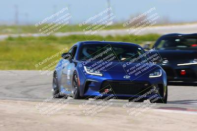 media/Apr-02-2023-Speed Ventures (Sun) [[5e759f4fdb]]/2-Black/session 2 Sunset/